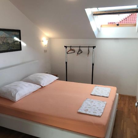 Gala Apartments Omiš Extérieur photo