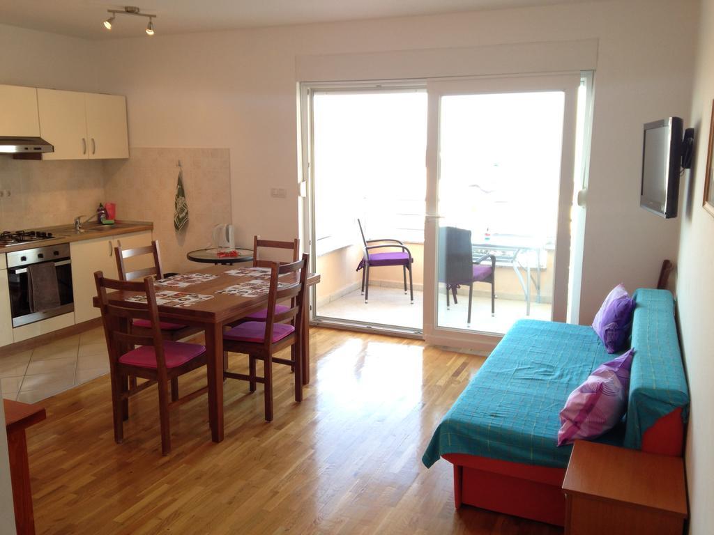 Gala Apartments Omiš Extérieur photo