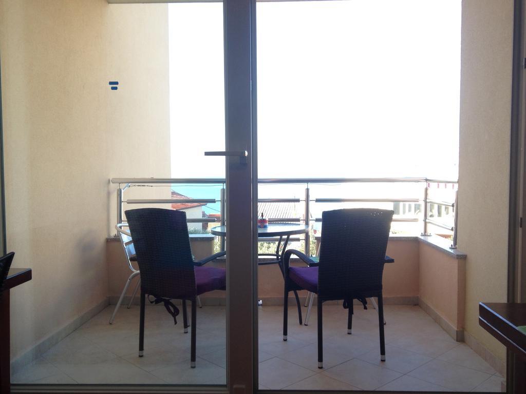 Gala Apartments Omiš Extérieur photo