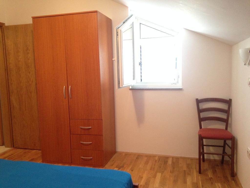 Gala Apartments Omiš Extérieur photo